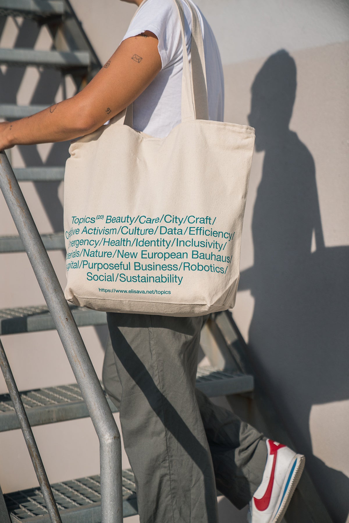 Tote Bag Topics