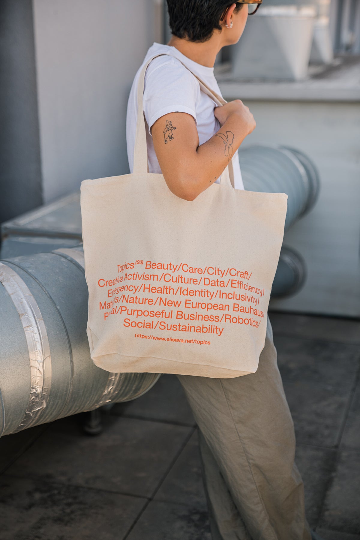 Tote Bag Topics